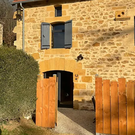 度假居 Domaine De La Source Perigordnoir *