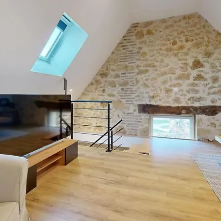 Vakantiehuis Domaine De La Source Castels