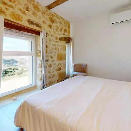 Hébergement de vacances Domaine De La Source *