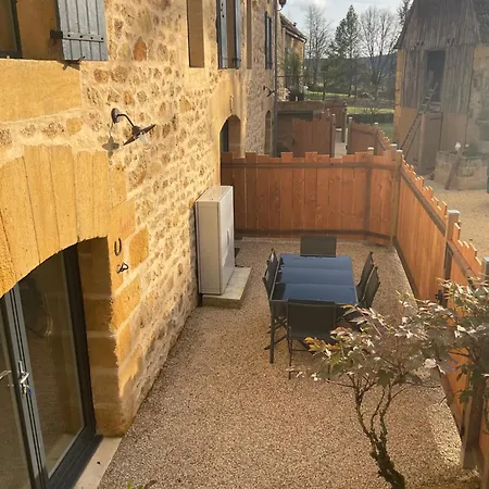 Domaine De La Source Perigordnoir * Castels