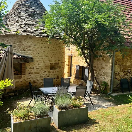 Domaine De La Source Castels