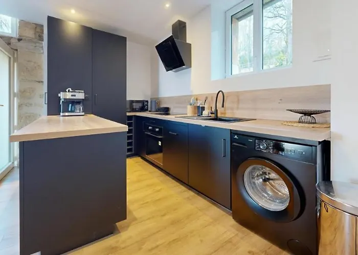 Domaine De La Source Perigordnoir 펜션 *