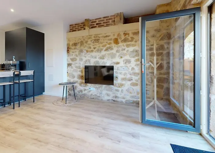 Domaine De La Source Perigordnoir 펜션