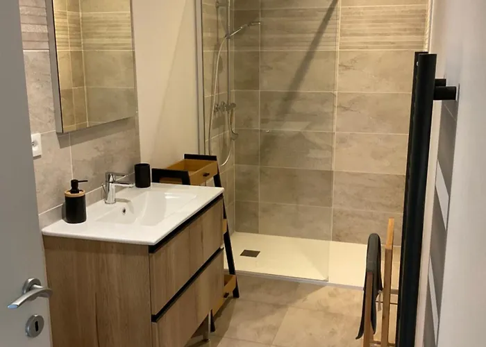 Domaine De La Source Perigordnoir 펜션 Castels